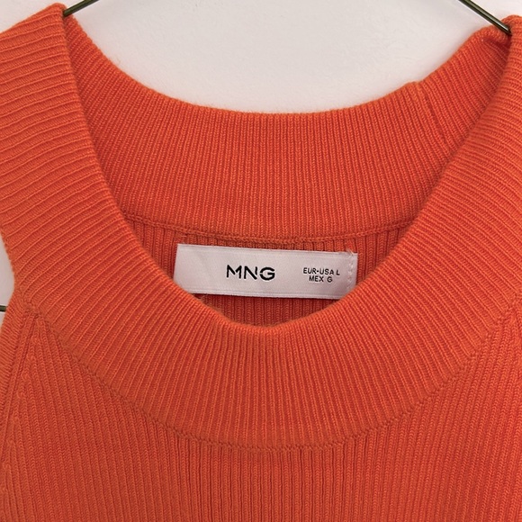 Halter neck crop top - Mango - Picture 2 of 3